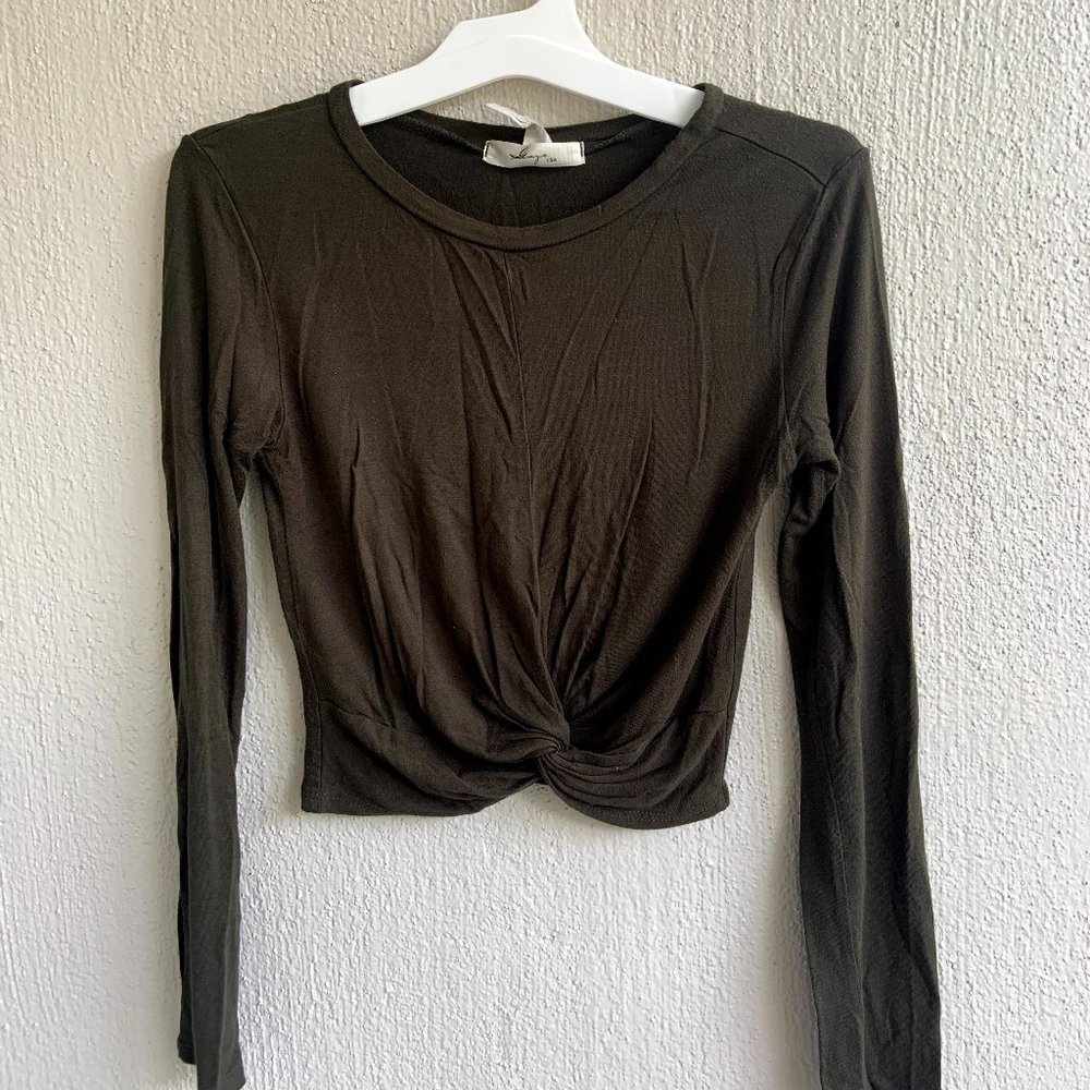 Small Dark Green Long Sleeve Crop Top